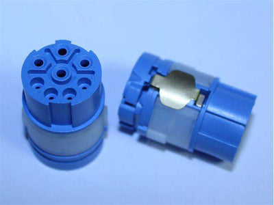 '7084943122 - Power Connectors -